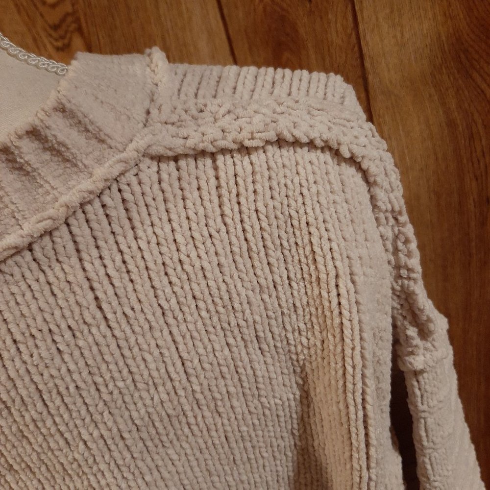 Love Riche Soft Beige Sweater - Picture 7 of 9